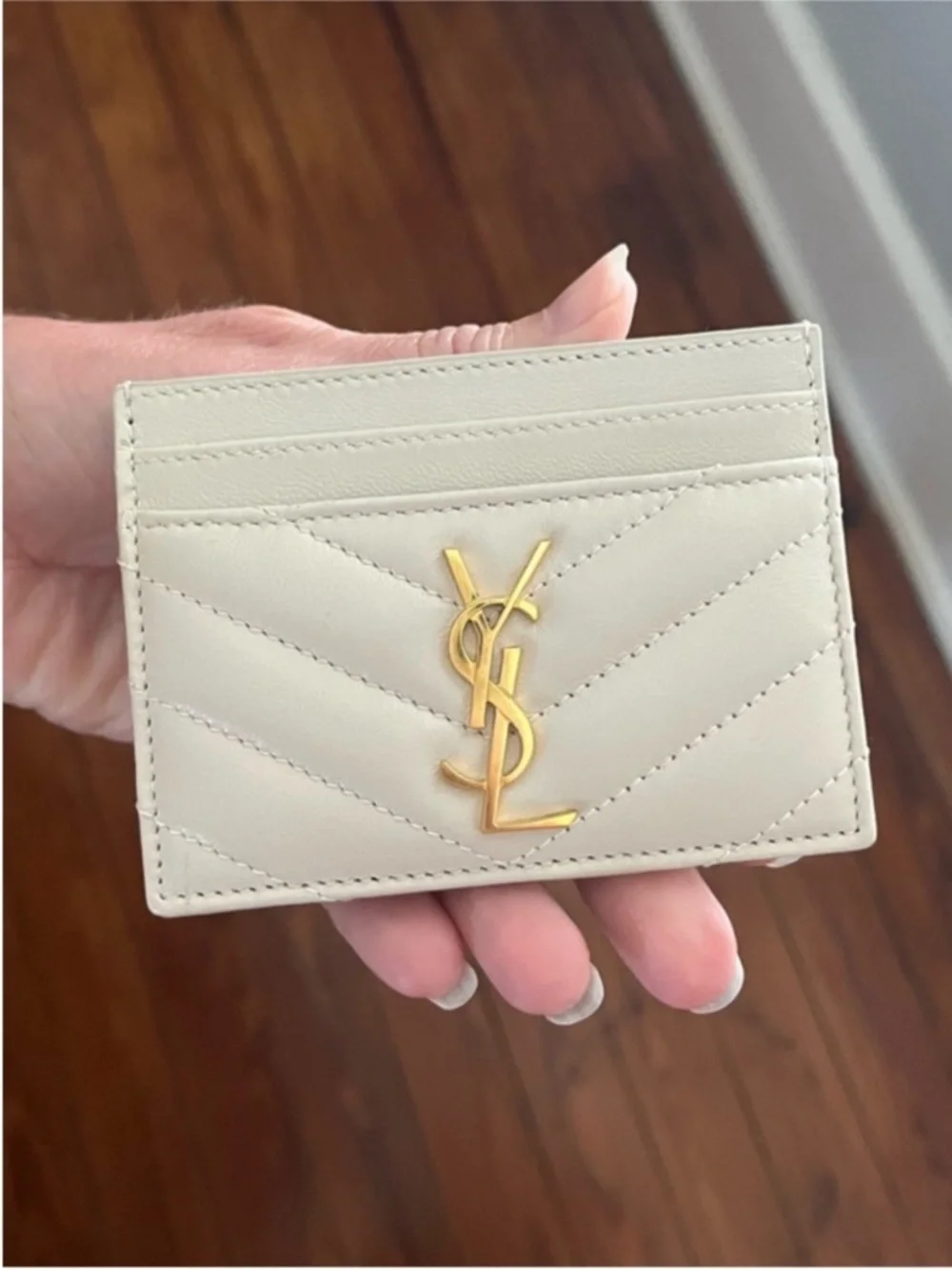 YSL Lambskin Card Holder - Picture 4 of 16